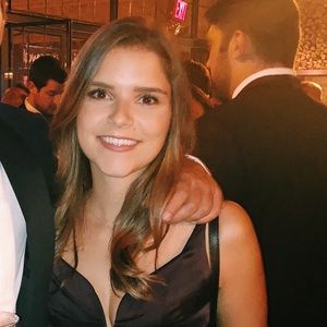 Meet your Posher, Chloe